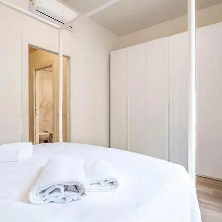 Menabrea Flat Milano